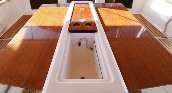 Image of Santa Rosa yacht #46