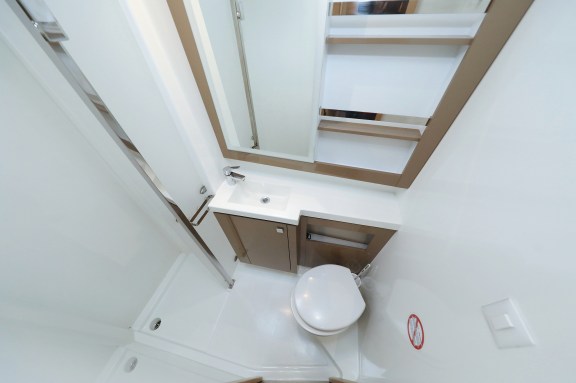 Image of Martin V yacht #36