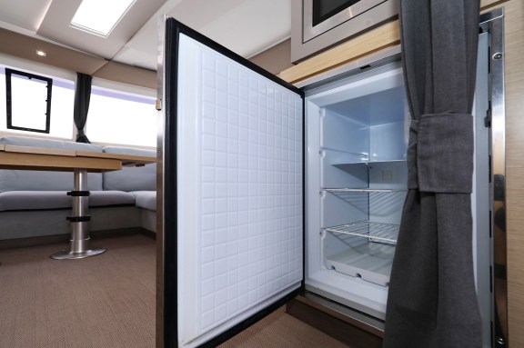 Image of Martin V yacht #42