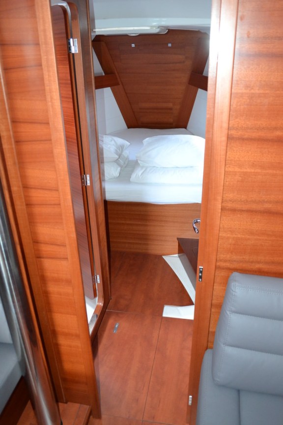 Image of Tango yacht #18