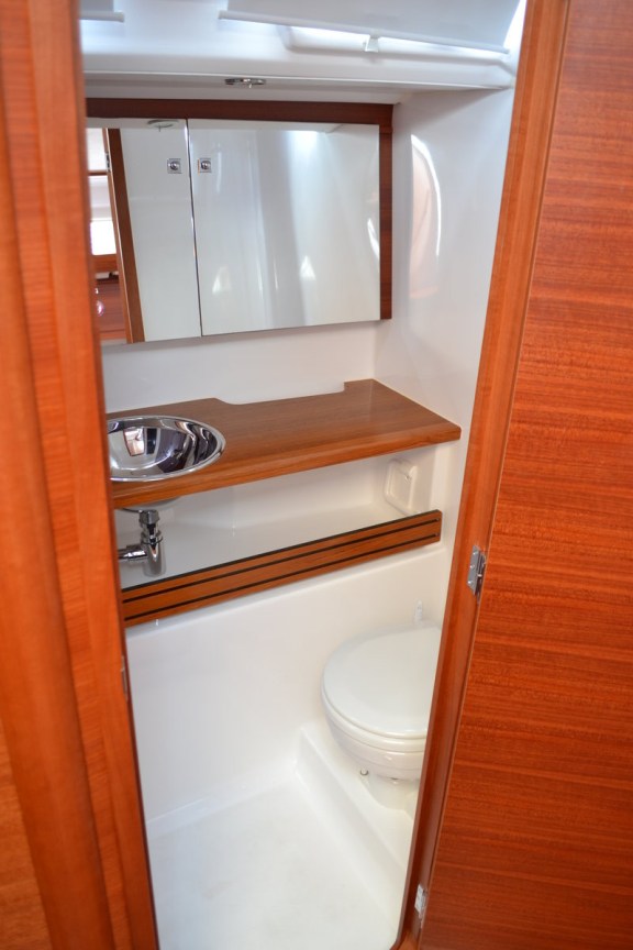 Image of Tango yacht #20