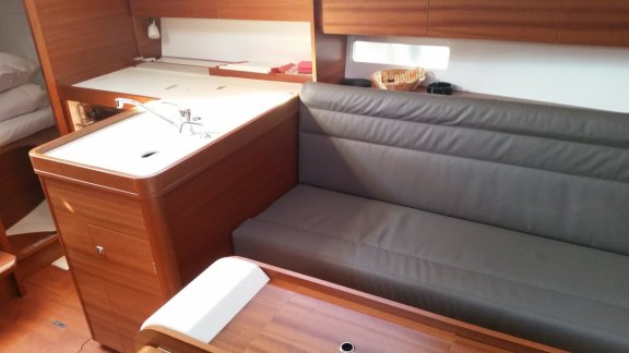 Image of Rocky yacht #9