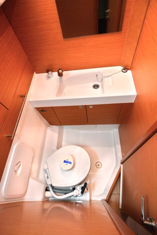 Image of Black Kiss yacht #8