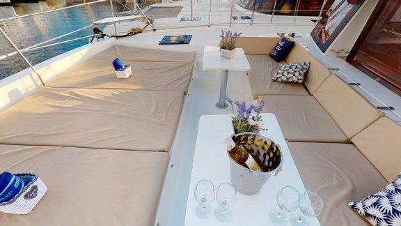 Image of Karina V yacht #12