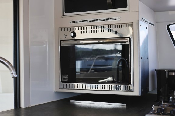 Image of Karina V yacht #40