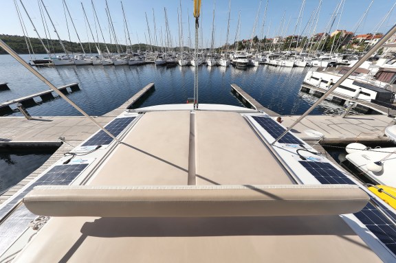 Image of Karina V yacht #42