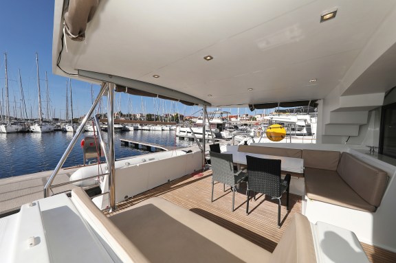 Image of Rozi V yacht #7