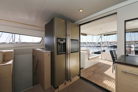 Image of Rozi V yacht #20