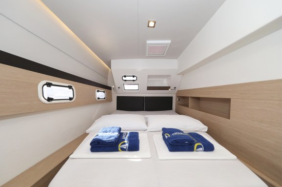 Image of Rozi V yacht #26