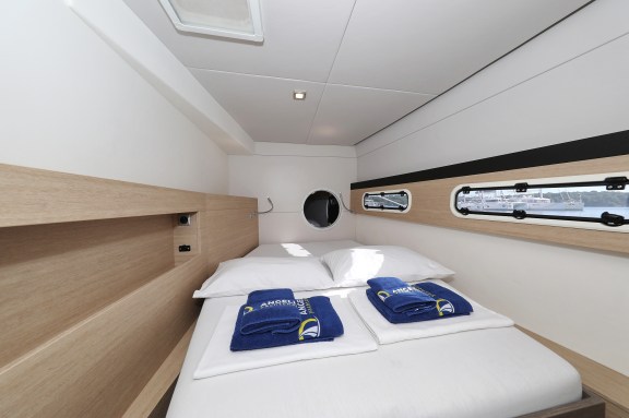 Image of Rozi V yacht #28