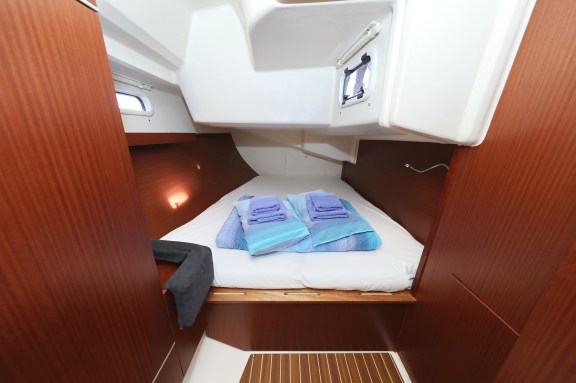 Image of take a break yacht #15