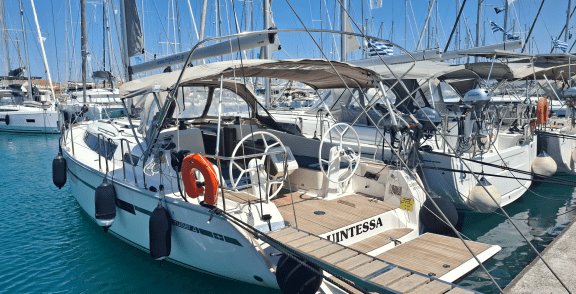 Image of Quintessa yacht #5