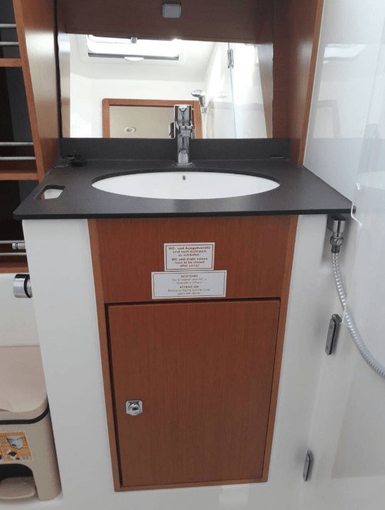 Image of Quintessa yacht #13