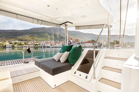 Image of Emerald Gemini yacht #6