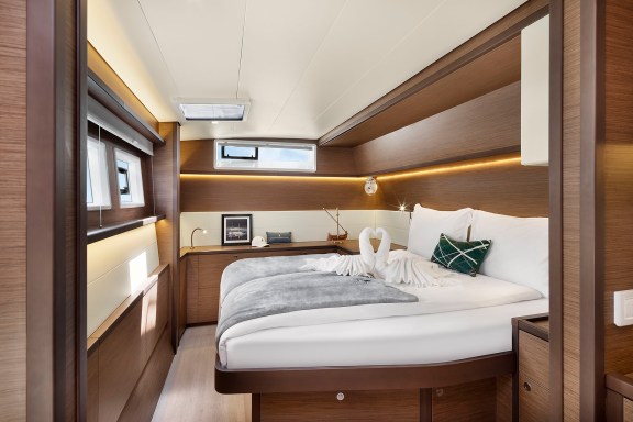 Image of Emerald Gemini yacht #13