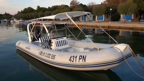 Image of Zodiac Madline 2 yacht #4