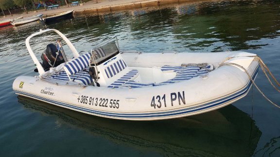 Image of Zodiac Madline 2 yacht #11