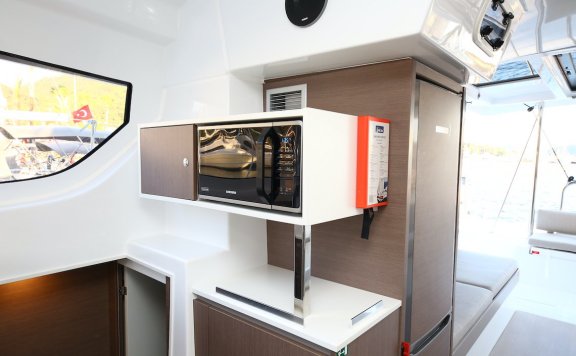 Image of Moonrise yacht #7