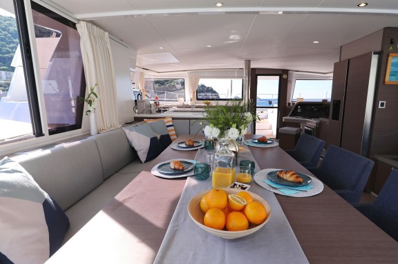 Image of EQ Horizon yacht #21