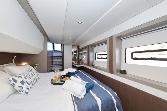 Image of EQ Horizon yacht #30