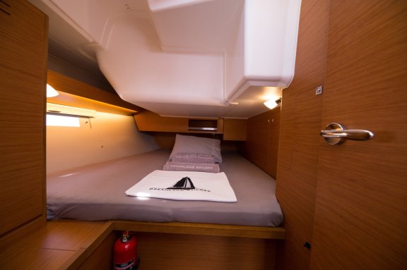 Image of Mars yacht #12