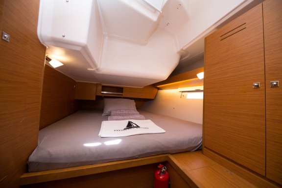 Image of Mars yacht #14