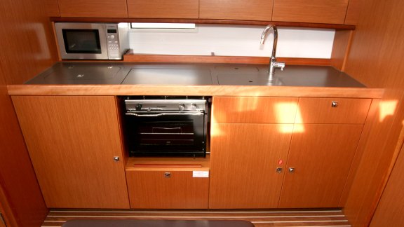 Image of Raven yacht #14