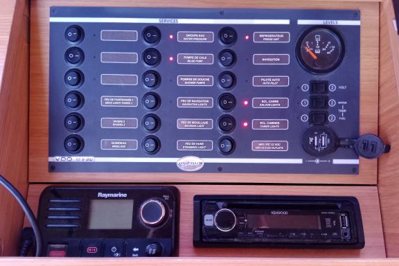 Image of Henry yacht #12