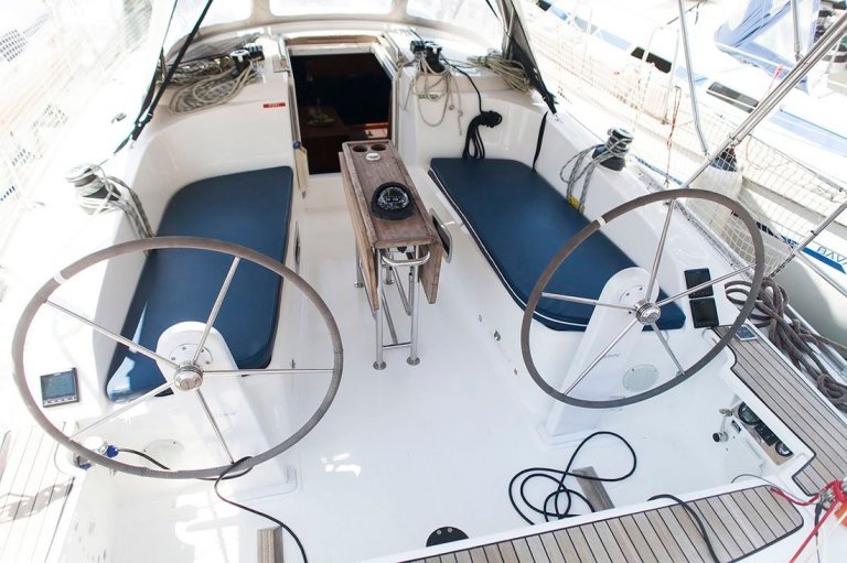 Image of Lydia yacht #4