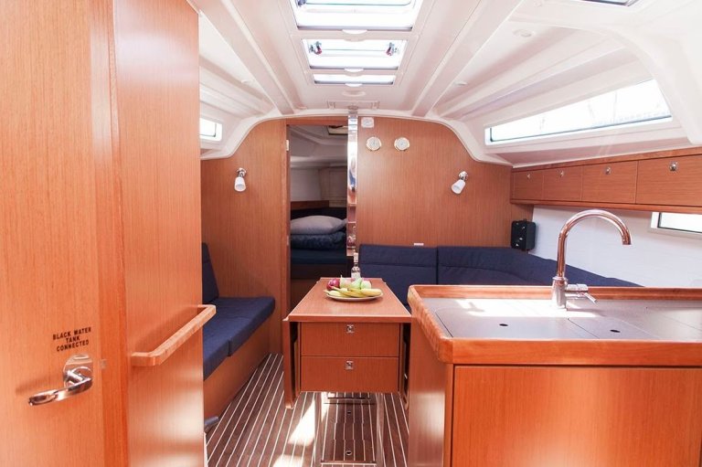 Image of Lydia yacht #10