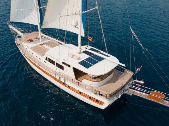 Image of Sea Breeze yacht #4