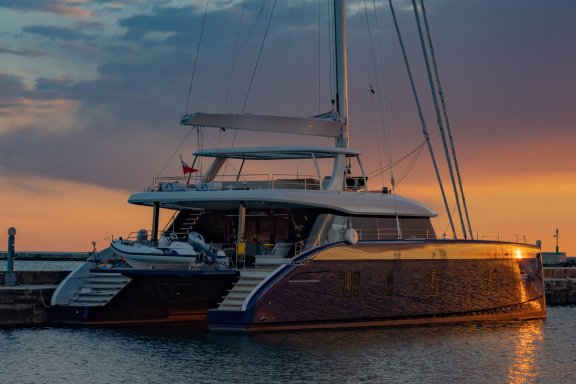 Image of Fantastic Too yacht #8