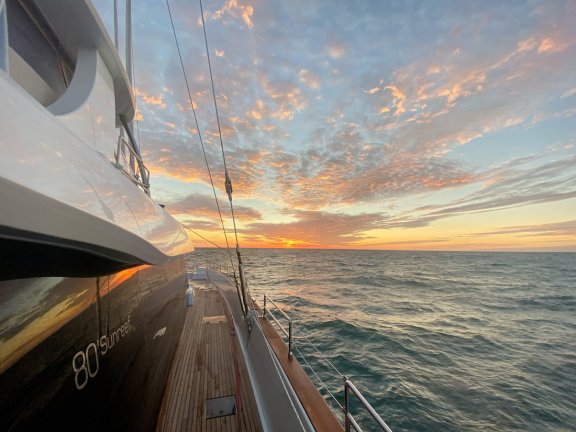 Image of Fantastic Too yacht #10