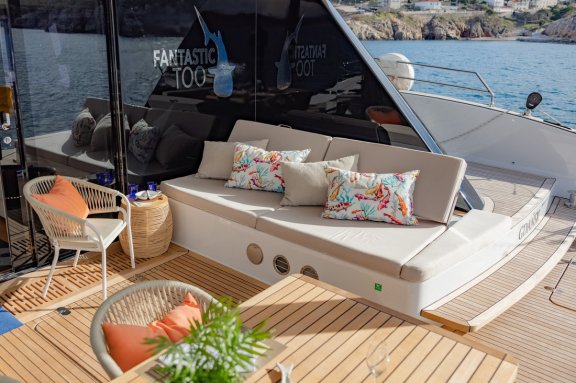 Image of Fantastic Too yacht #17