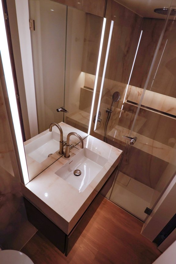 Image of Fantastic Too yacht #33