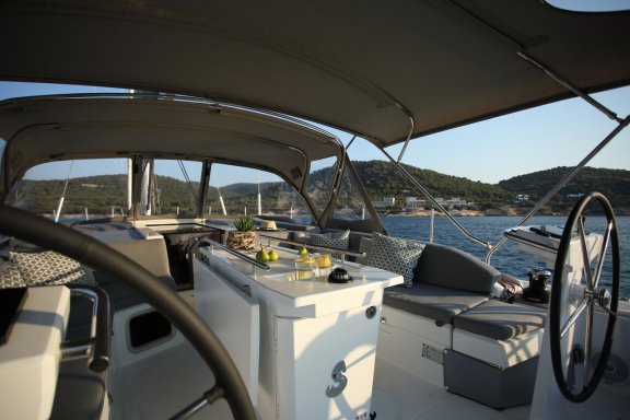 Image of Mickey G yacht #6