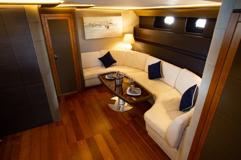 Image of Maeva Star yacht #12
