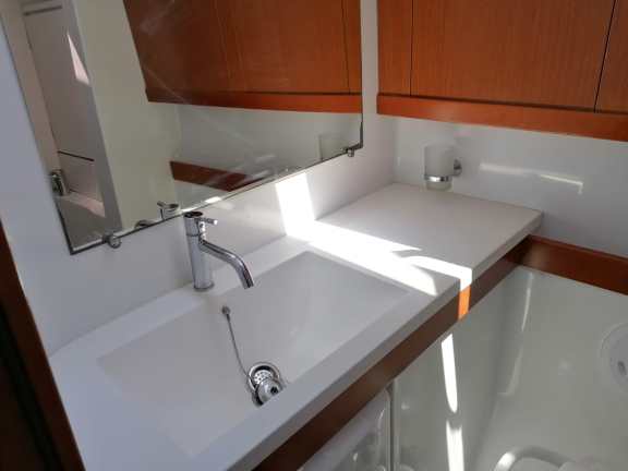 Image of Zoe yacht #19