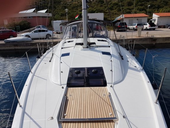 Image of Blue Dream yacht #4