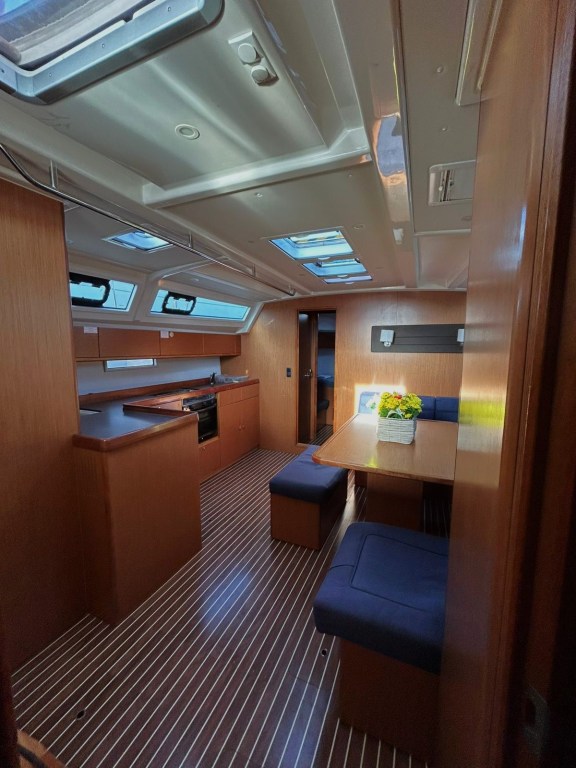 Image of Leonidas II yacht #6