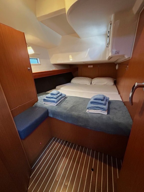 Image of Leonidas II yacht #11