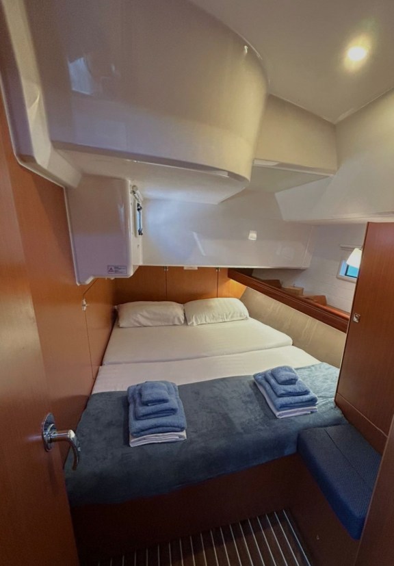 Image of Leonidas II yacht #12