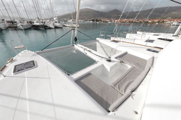 Image of Lydia yacht #8