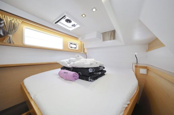 Image of Lydia yacht #26