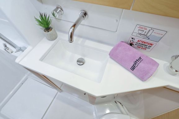 Image of Lydia yacht #32