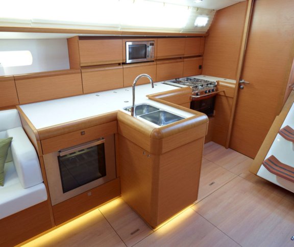 Image of Mercury Planet yacht #17