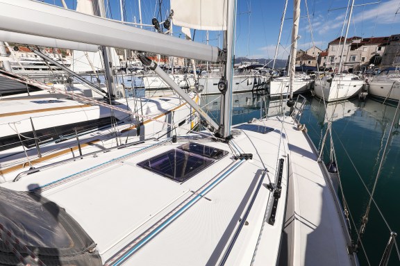 Image of Lady One yacht #10