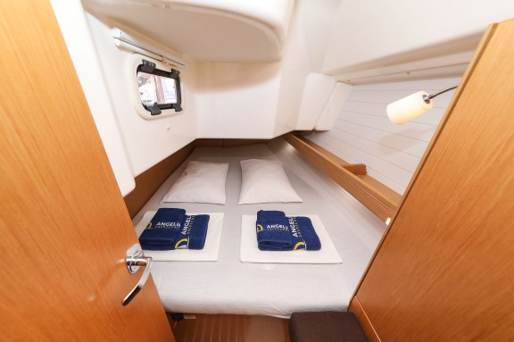 Image of Lady One yacht #28