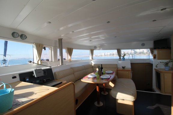 Image of Vegas yacht #7