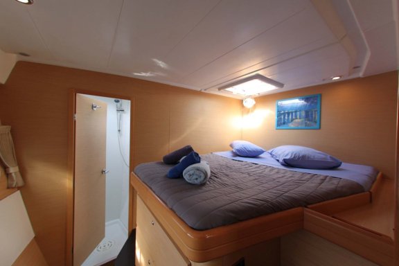 Image of Vegas yacht #10